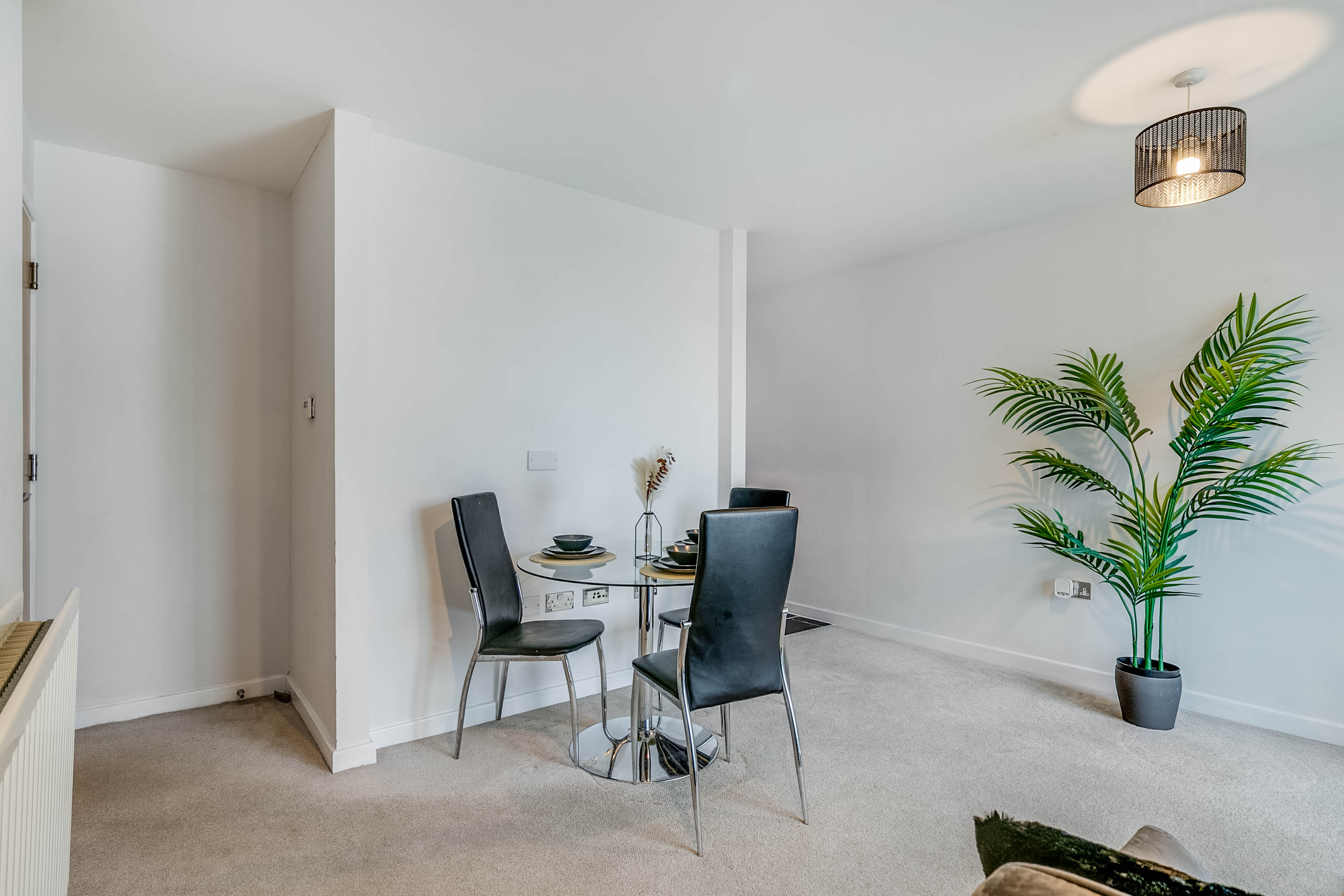 Ruby City Stay - Image 7